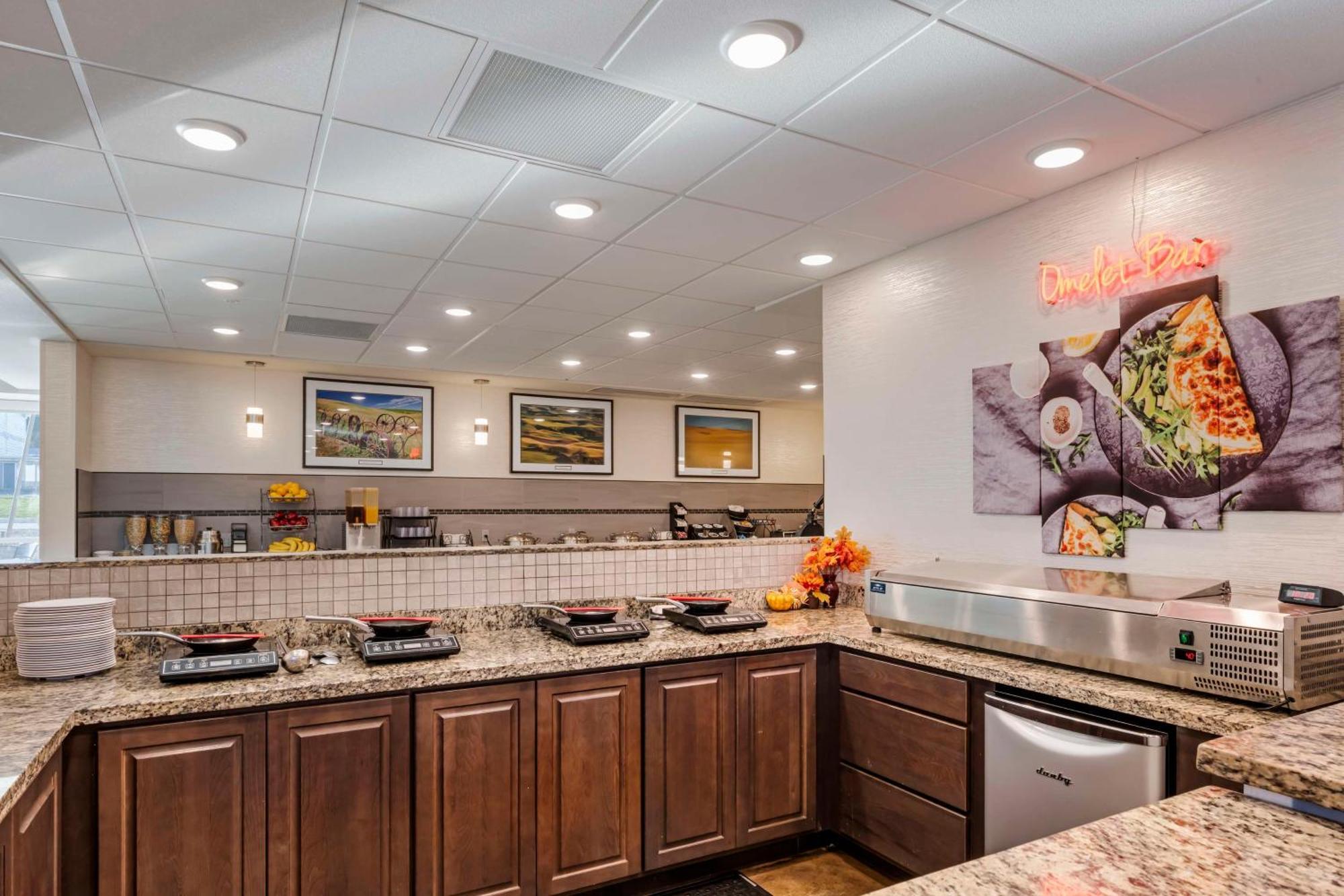 Best Western Plus The Inn At Hells Canyon Clarkston Exteriör bild