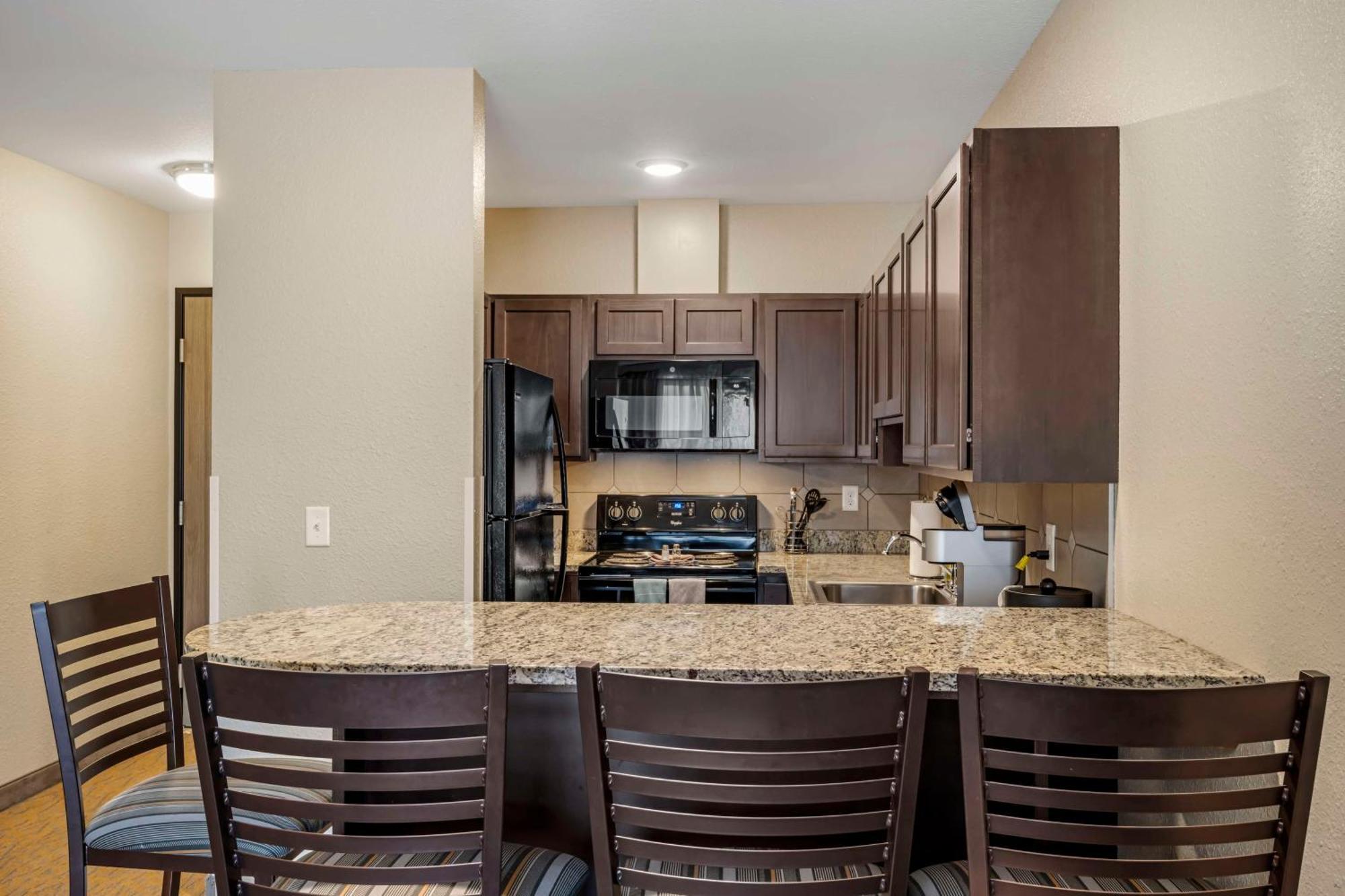Best Western Plus The Inn At Hells Canyon Clarkston Exteriör bild
