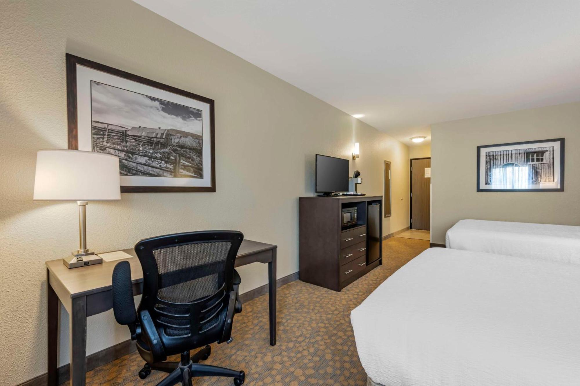 Best Western Plus The Inn At Hells Canyon Clarkston Exteriör bild
